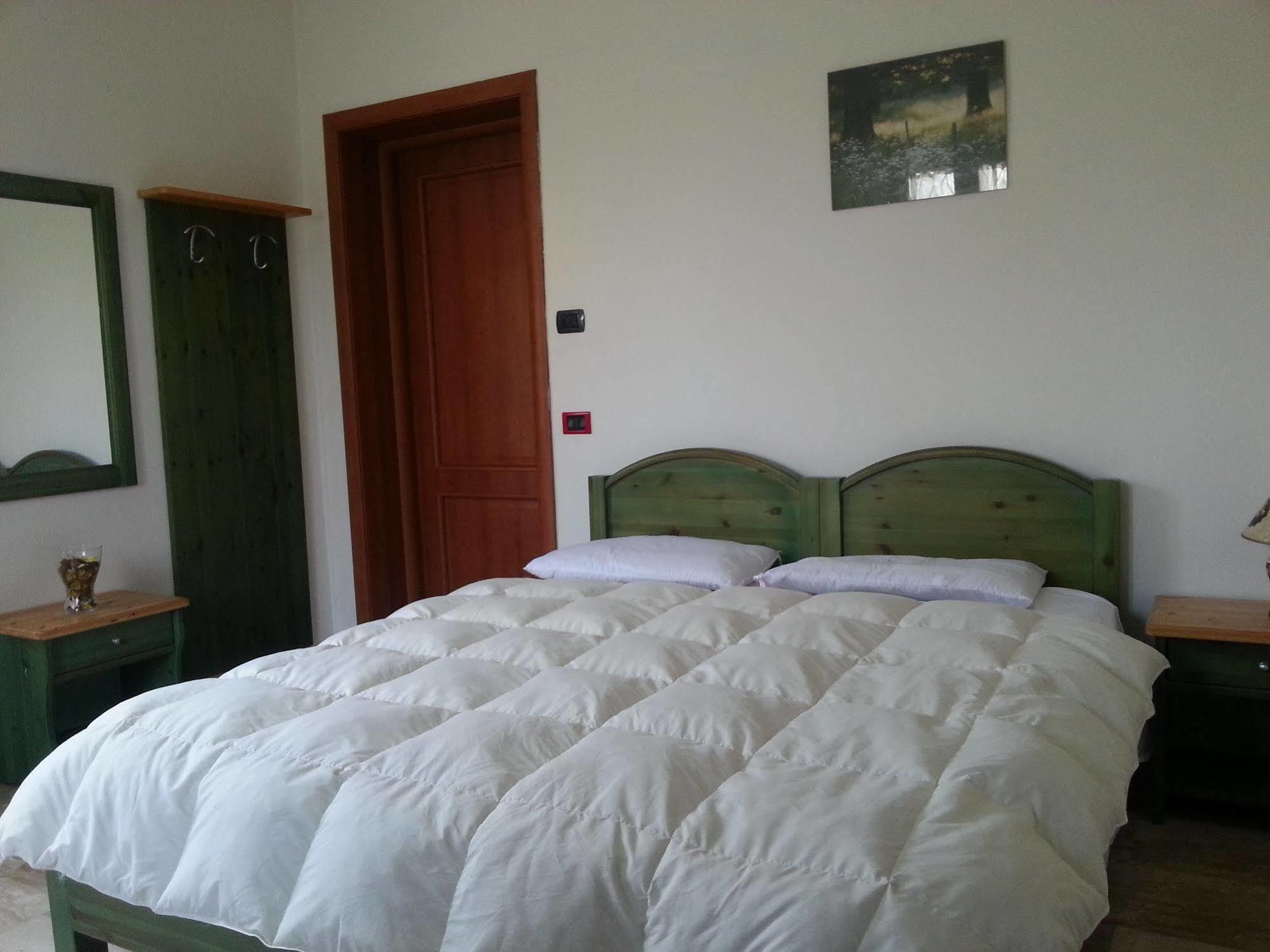 רג'ו אמיליה Residence La Vecchia Reggio מראה חיצוני תמונה