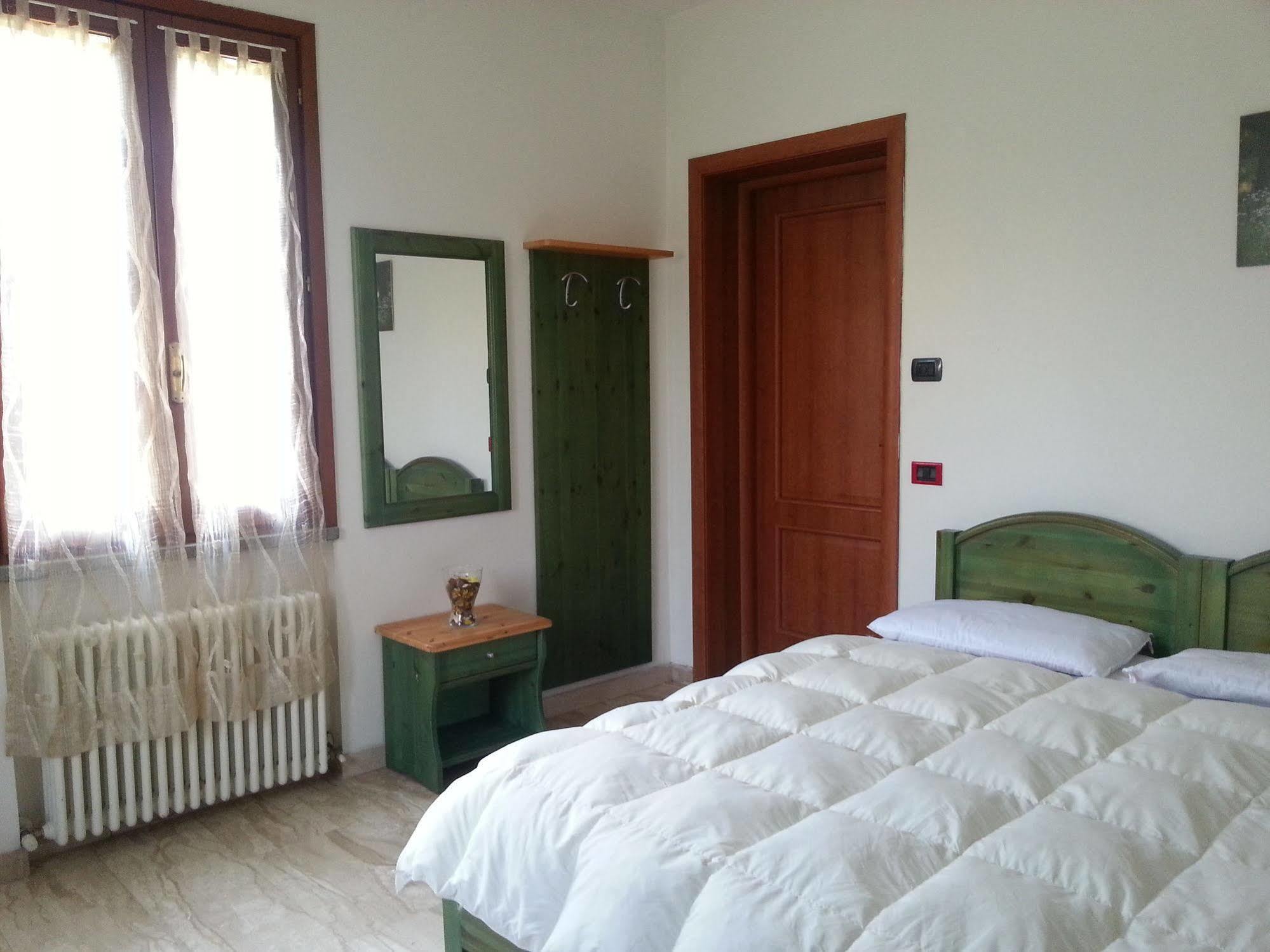 רג'ו אמיליה Residence La Vecchia Reggio מראה חיצוני תמונה